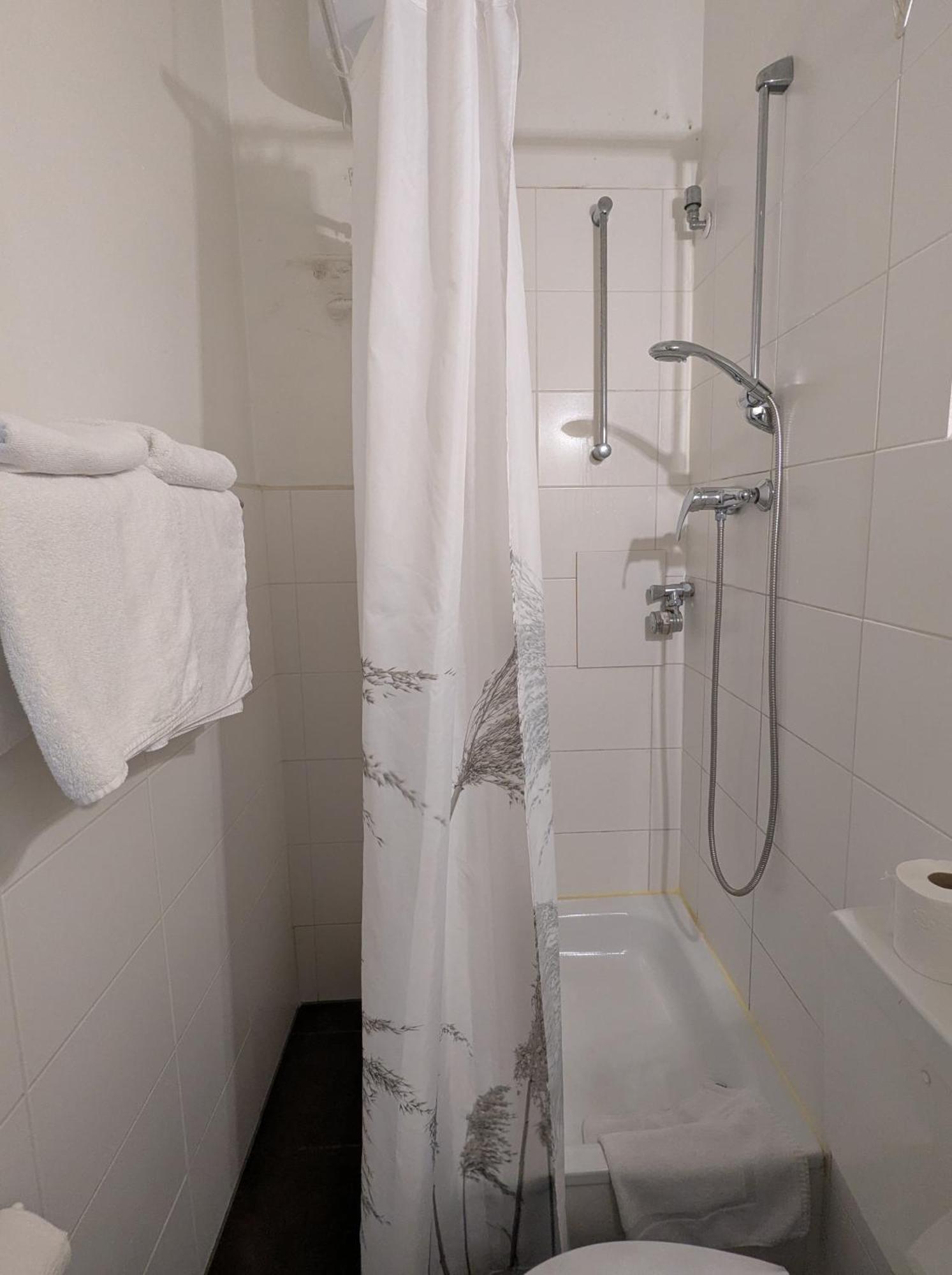 Double Room Balcony,1765577602:JPEG